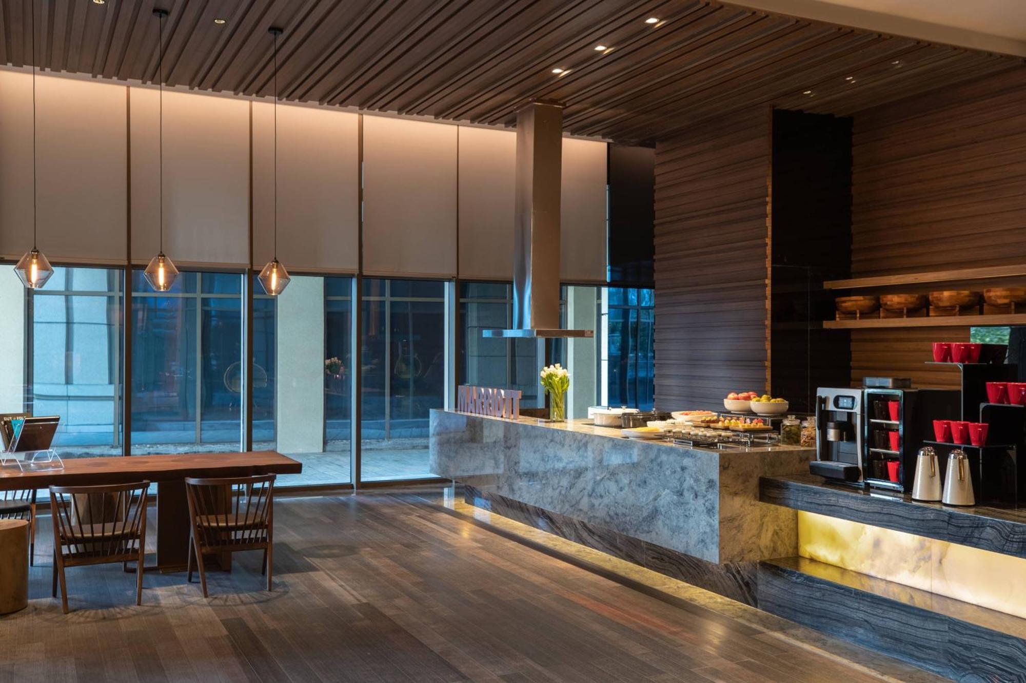 Beijing Marriott Hotel Changping Esterno foto